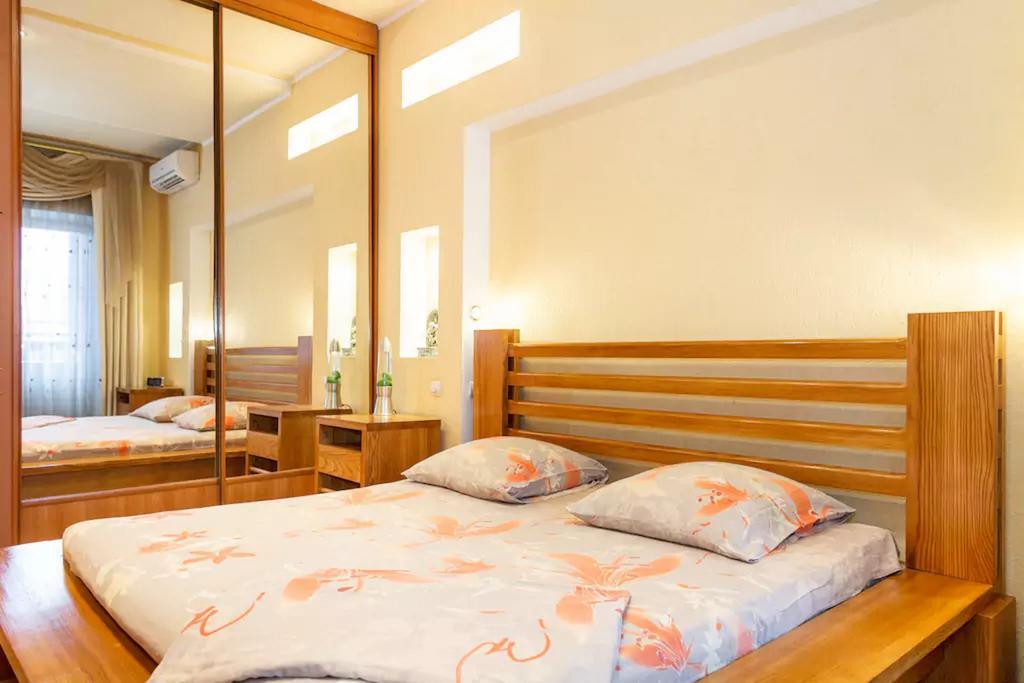 Apartment On Soborniy 177 Zaporizhia Luaran gambar